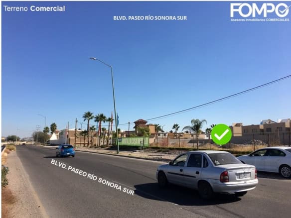 Amplio terreno comercial en venta en Blvd. Paseo Río Sonora Sur, ideal para inversión o desarrollo de negocios en zona estratégica y con excelente accesibilidad.