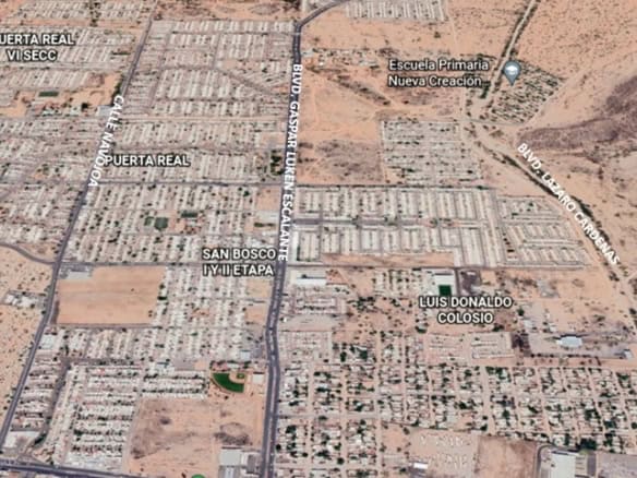 Puerta real y boulevard gaspar luken escamilla en zona de bienes raíces comerciales de fompo en culiacán, Sinaloa, México.