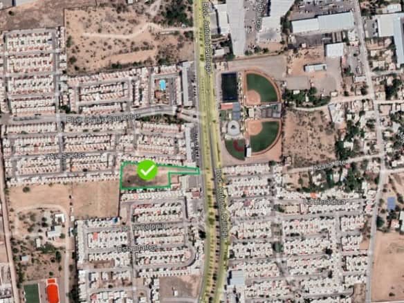 Fompo bienes raíces comerciales en ubicación estratégica, con fácil acceso y amplias áreas disponibles para inversión y desarrollo en la zona de Ciudad Juárez.