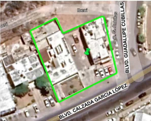 Amplia propiedad comercial en boulevard Calzada García López con excelente ubicación y potencial de inversión.