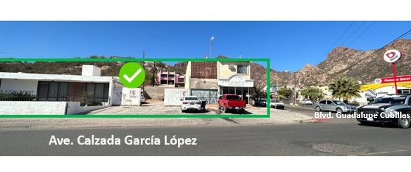 Amplia propiedad comercial en venta ubicada en Ave. Calzada García López, ideal para inversión o negocio en excelente ubicación, con fácil acceso y visibilidad en la zona.