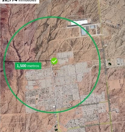 Amplia propiedad comercial de 1,500 metros en Blvd. Agustín F. Zamora, cerca de áreas urbanas con potencial de desarrollo, ideal para inversión en bienes raíces comerciales en Tijuana.