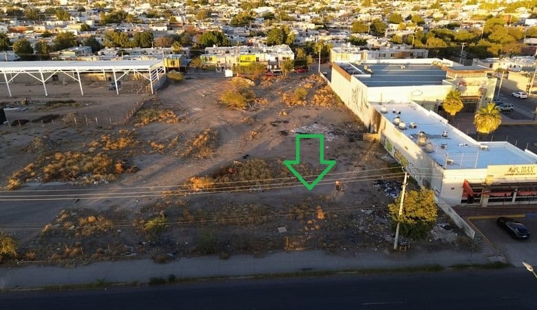 Terreno comercial en venta en zona estratégica, ideal para inversión y desarrollo inmobiliario, con fácil acceso y excelente exposición en fompo bienes raíces comerciales.