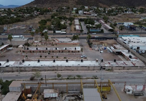 Fompo bienes raíces comerciales - construcción y desarrollo de propiedades industriales y comerciales en zonas estratégicas de México. Servicios profesionales en inversión y gestión inmobiliaria.