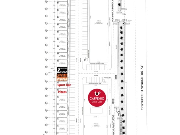 Locales comerciales en venta en Plaza Comercial Fompo, ubicación estratégica en Blvd. Camino Real con amplias áreas, estacionamiento y diferentes locales para negocios.