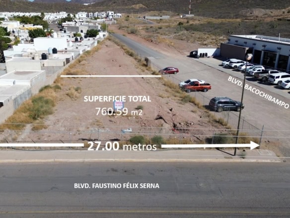 Amplio terreno comercial en venta en Blvd. Faustino Félix Serna, ideal para inversión y desarrollo inmobiliario, con superficie de 760.59 m2 y visible desde la calle.