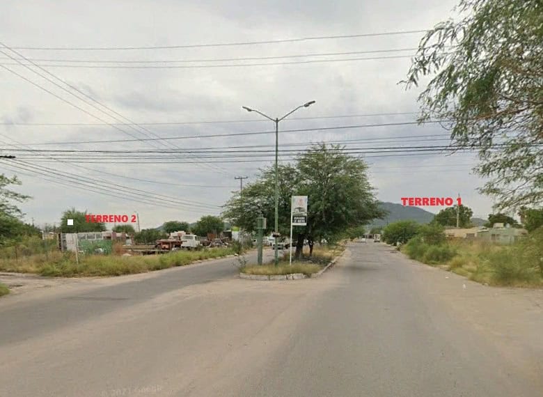 Terreno en venta en zona comercial con potencial de inversión, ubicado en una área en desarrollo, ideal para proyectos inmobiliarios o comerciales en condiciones favorables.