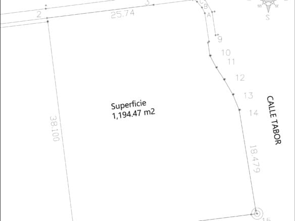 Amplia propiedad comercial en venta con excelente ubicación en Blvd. Gaspar Luken, superficie de 1,194.47 m2 en zona estratégica para inversión inmobiliaria.