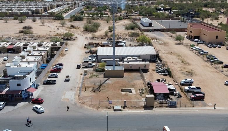 Amplia propiedad para inversión en bienes raíces comerciales en Fompo, ubicado en zona estratégica con fácil acceso, ideal para desarrollo de comercio o servicios.