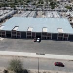 Nave industrial en venta en zona comercial, excelente oportunidad de inversión en bienes raíces comerciales. Ideal para negocios y logística.