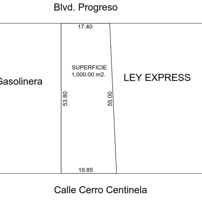Amplia parcela de terreno en zona estratégica con fácil acceso a gasolinera y calle principal, ideal para desarrollo comercial o inversión inmobiliaria en sector con alta plusvalía.